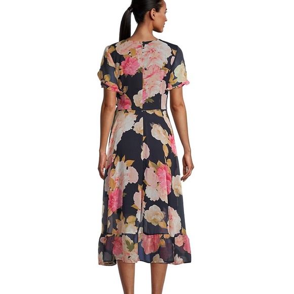 Karl Lagerfeld Dress - Picture 3 of 5